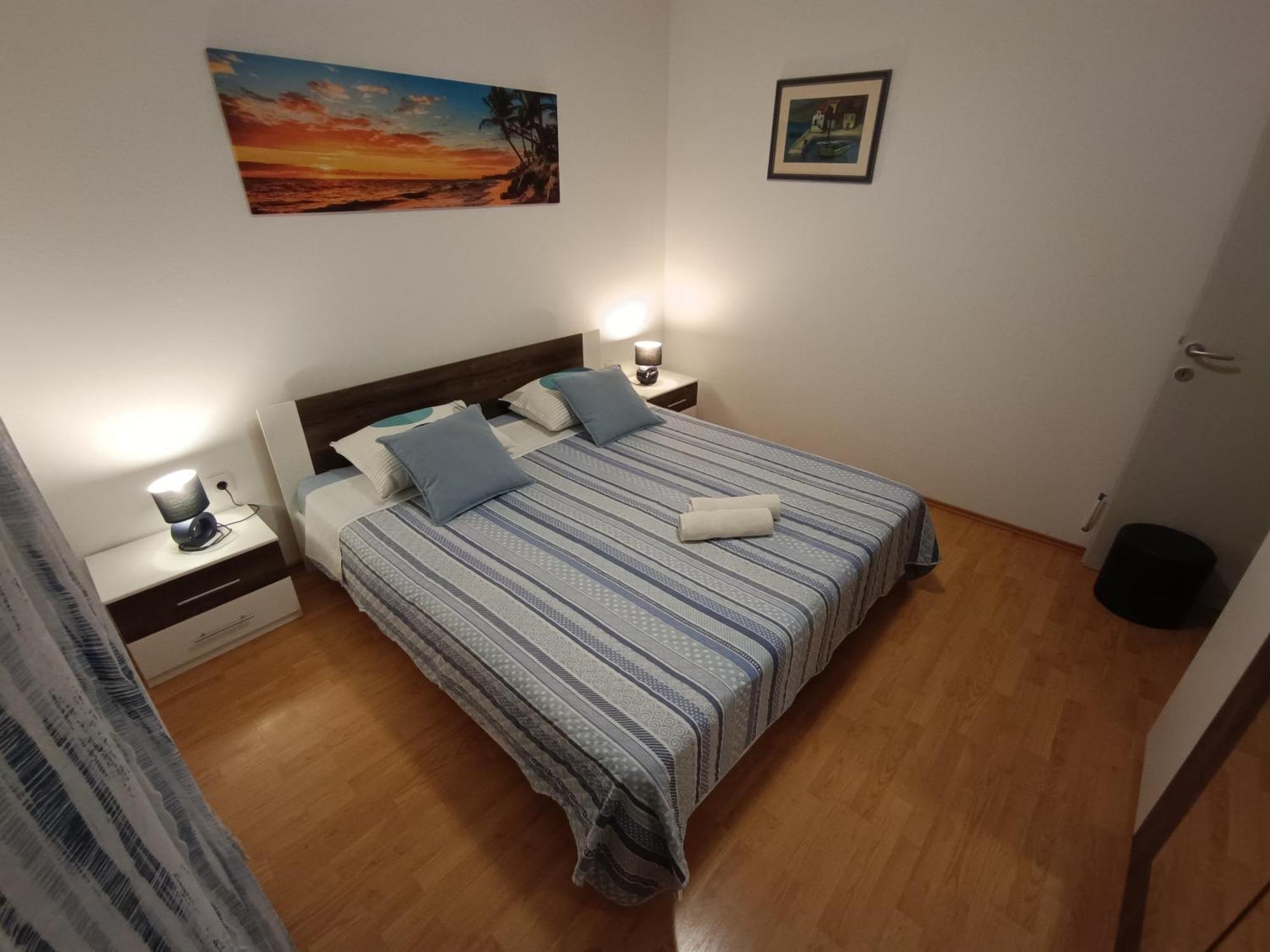 Apartments Lucic Хвар Экстерьер фото