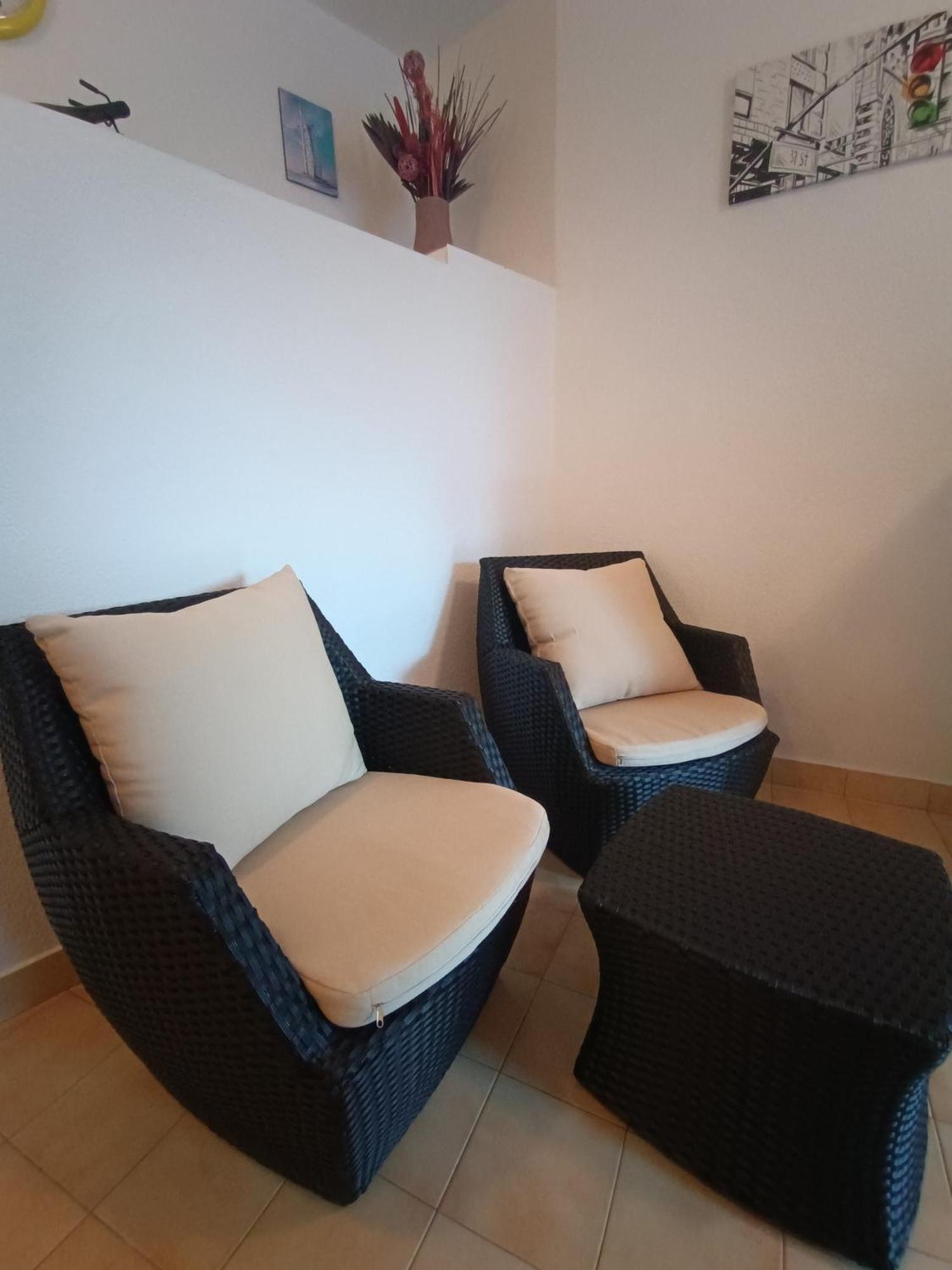 Apartments Lucic Хвар Экстерьер фото